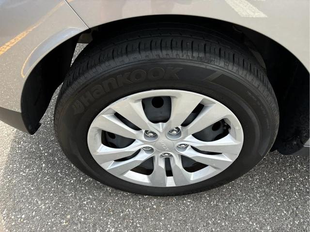 Photo of 2023 Steel Gray Kia Soul