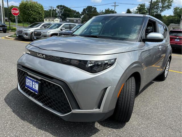 Photo of 2023 Steel Gray Kia Soul