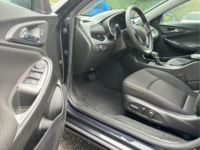 Photo of 2022 Dark Ash Metallic Chevrolet Malibu