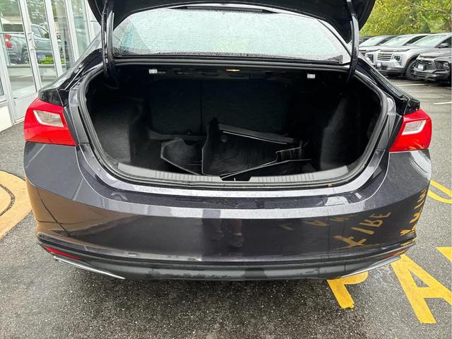 Photo of 2022 Dark Ash Metallic Chevrolet Malibu