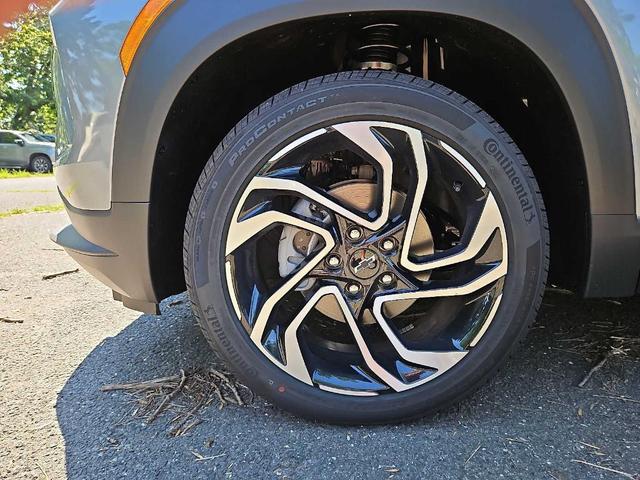 Photo of 2026 Sterling Gray Metallic Chevrolet Trailblazer