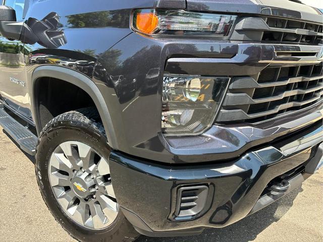 Photo of 2024 Dark Ash Metallic Chevrolet Silverado 2500