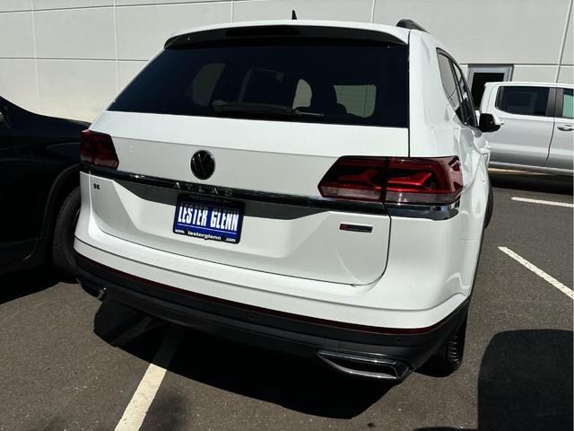 Photo of 2021 Pure White Volkswagen Atlas