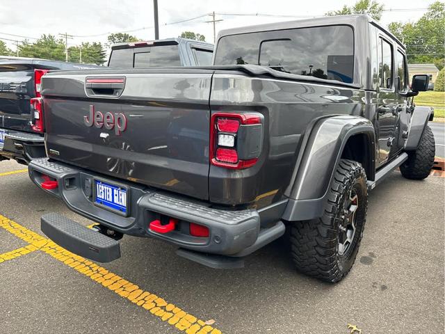 Photo of 2022 Granite Crystal Clearcoat Metallic Jeep Gladiator