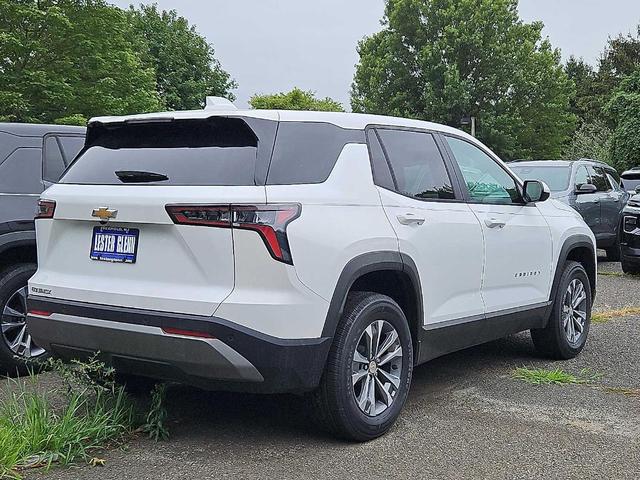 Photo of 2026 Summit White Chevrolet Equinox