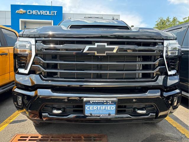Photo of 2025 Black Chevrolet Silverado 2500