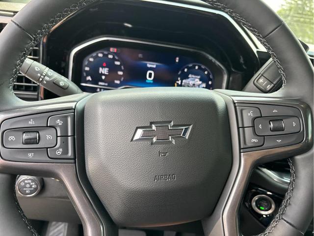 Photo of 2025 Black Chevrolet Silverado 2500