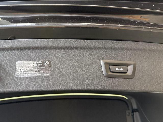 Photo of 2025 Dark Graphite Metallic BMW iX