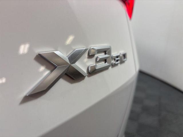 Photo of 2025 Alpine White BMW X3