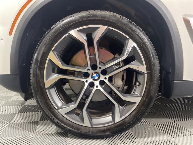 Photo of 2025 Alpine White BMW X5