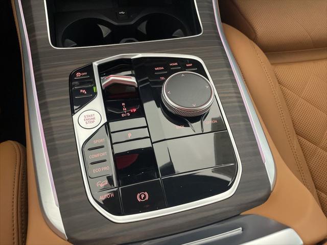 Photo of 2025 Alpine White BMW X5