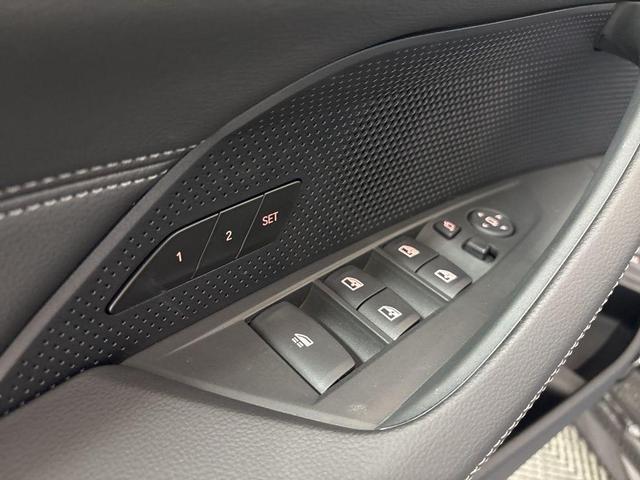 Photo of 2026 Black Sapphire Metallic BMW 430