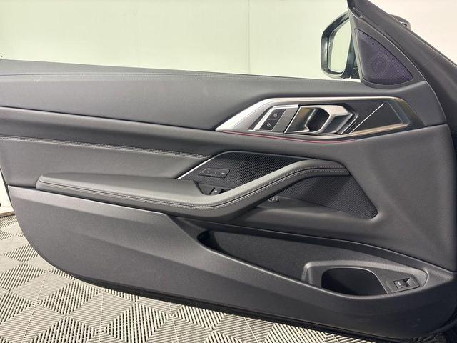 Photo of 2026 Black Sapphire Metallic BMW 430
