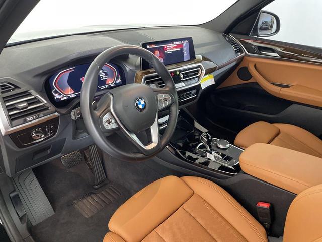 Photo of 2024 Jet Black BMW X3