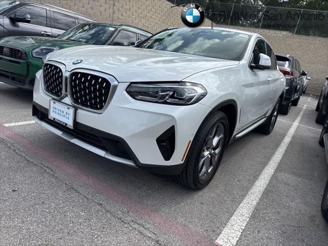 2023 BMW X4