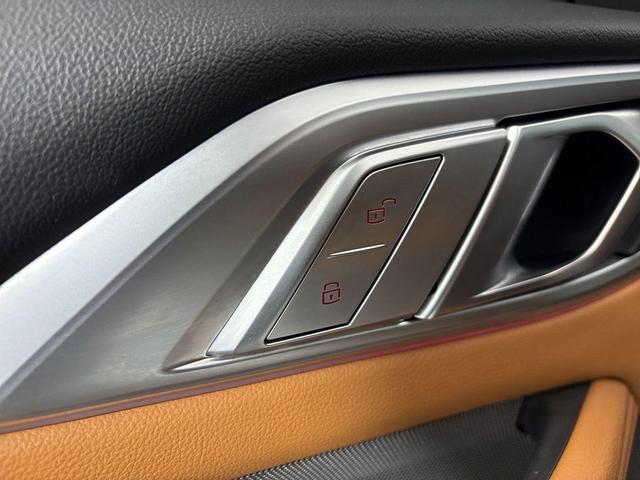 Photo of 2025 Alpine White BMW 430