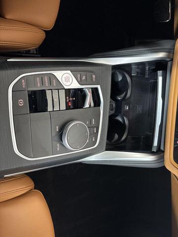 Photo of 2025 Alpine White BMW 430