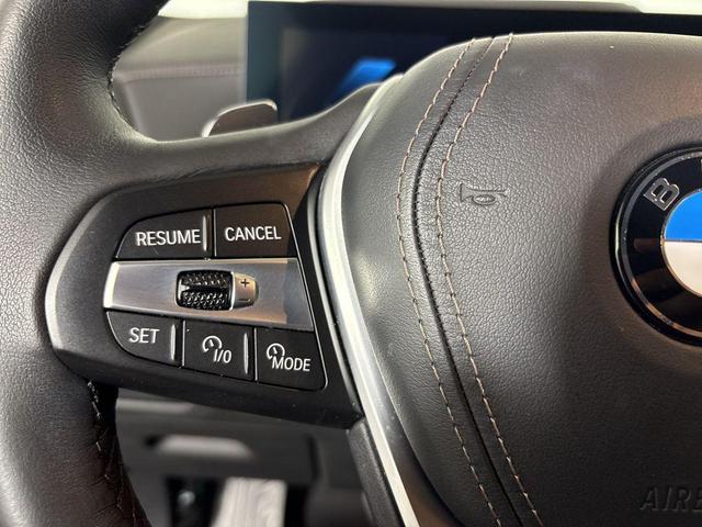 Photo of 2024 Black Sapphire Metallic BMW X5
