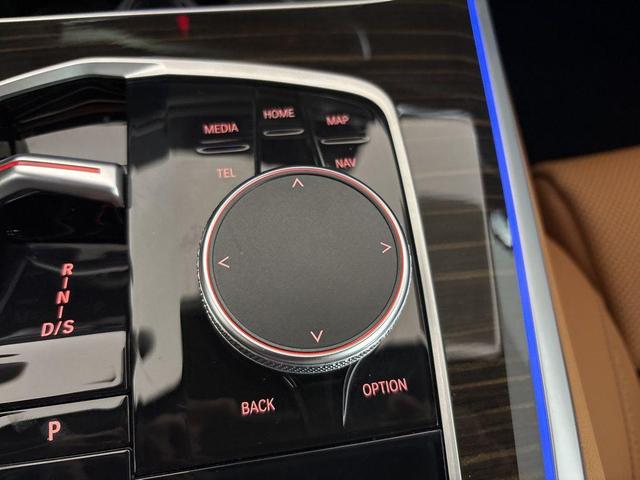 Photo of 2024 Black Sapphire Metallic BMW X5