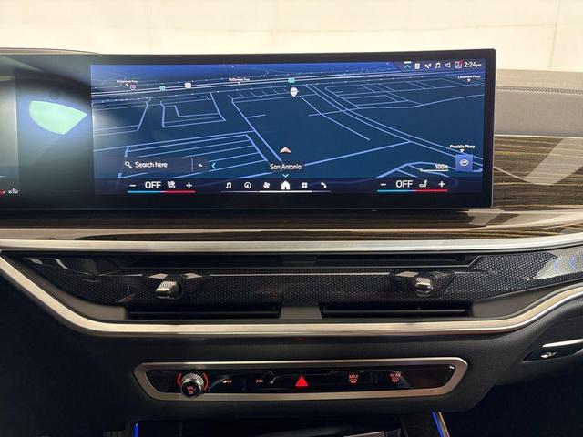 Photo of 2024 Black Sapphire Metallic BMW X5