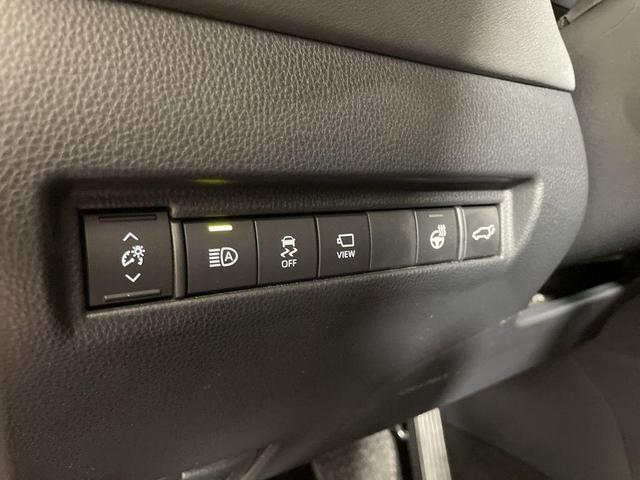 Photo of 2024 Ruby Flare Pearl Toyota Venza