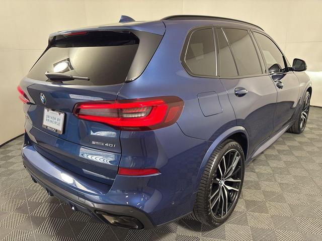 Photo of 2023 Phytonic Blue Metallic BMW X5