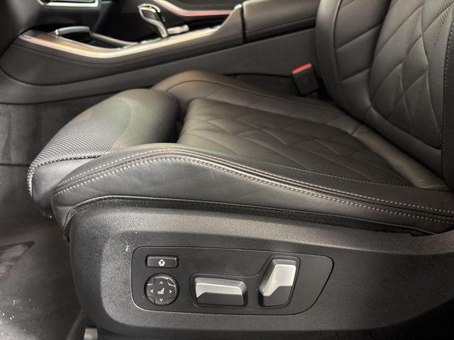 Photo of 2023 Phytonic Blue Metallic BMW X5