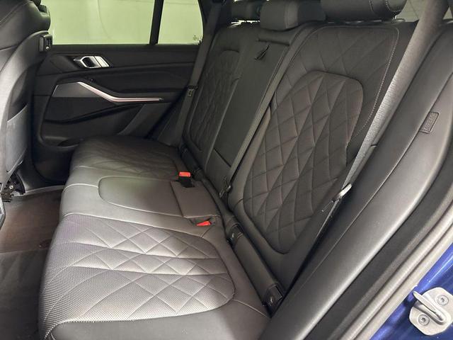 Photo of 2023 Phytonic Blue Metallic BMW X5