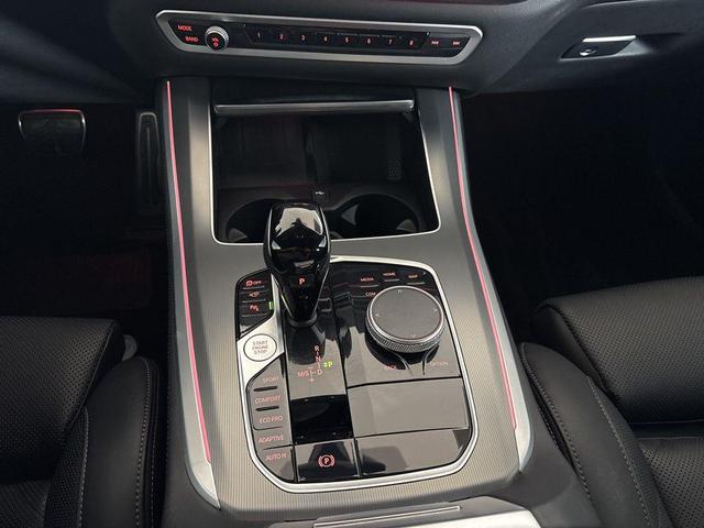 Photo of 2023 Phytonic Blue Metallic BMW X5