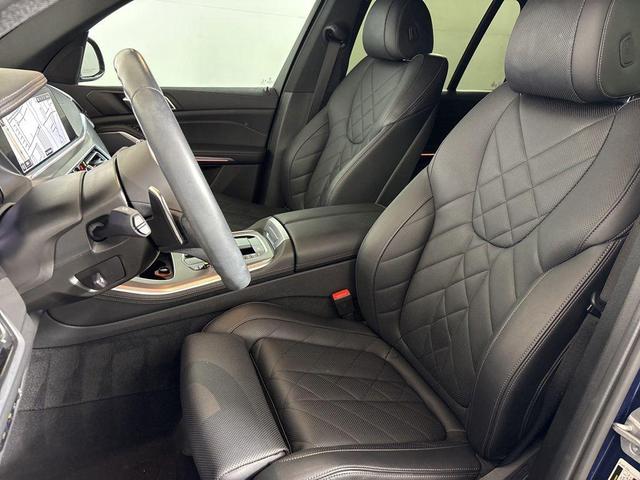 Photo of 2023 Phytonic Blue Metallic BMW X5