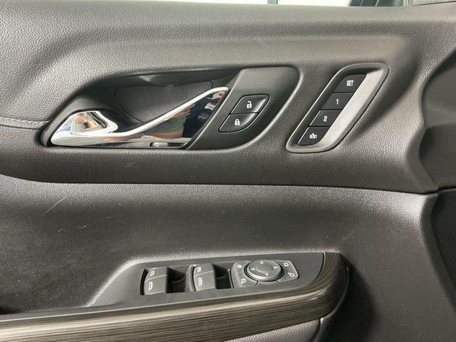 Photo of 2023 Ebony Twilight Metallic GMC Acadia