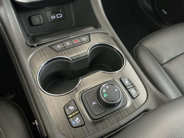 Photo of 2023 Ebony Twilight Metallic GMC Acadia