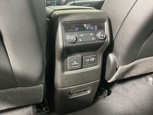 Photo of 2023 Ebony Twilight Metallic GMC Acadia