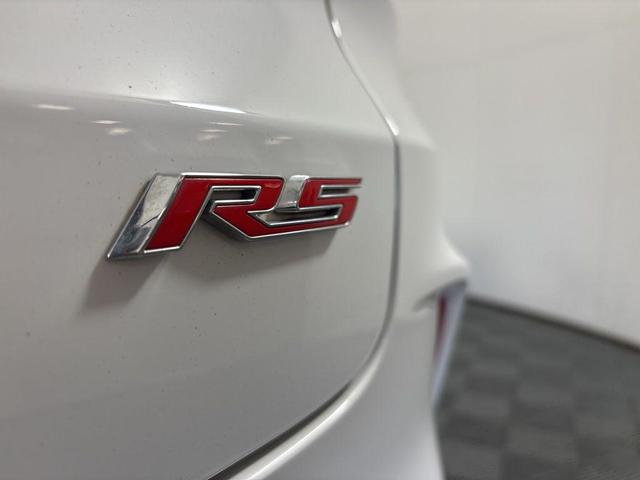 Photo of 2022 Summit White Chevrolet Trailblazer