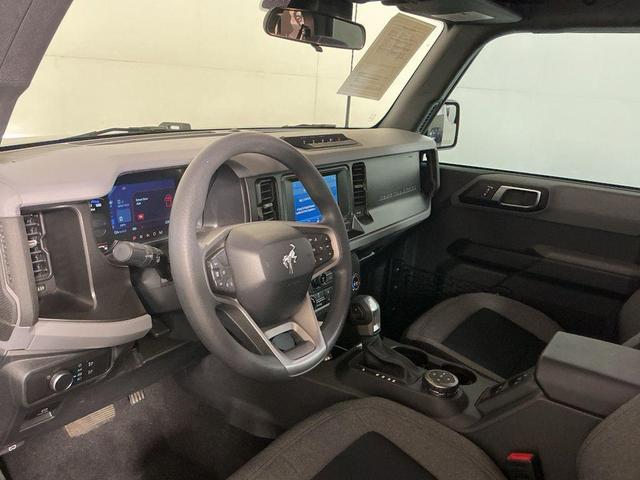 Photo of 2021 Antimatter Blue Metallic Ford Bronco