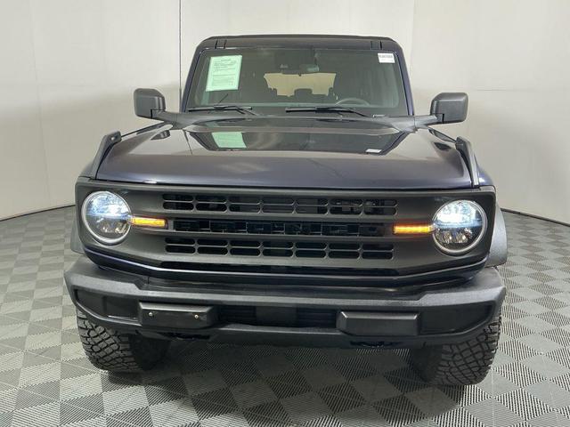 Photo of 2021 Antimatter Blue Metallic Ford Bronco
