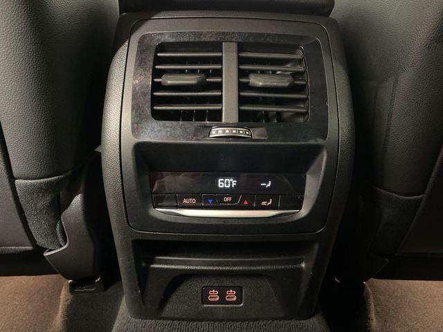 Photo of 2022 Jet Black BMW X3