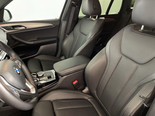 Photo of 2022 Jet Black BMW X3