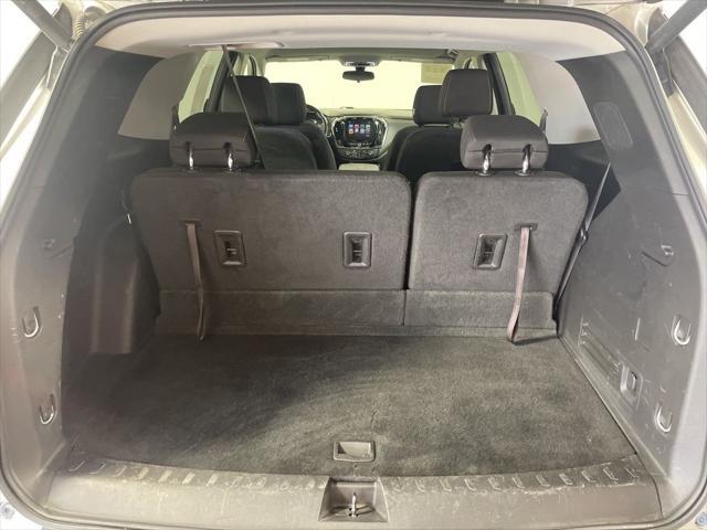 Photo of 2019 Silver Ice Metallic Chevrolet Traverse