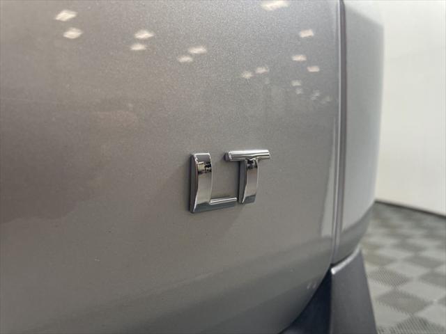 Photo of 2019 Silver Ice Metallic Chevrolet Traverse