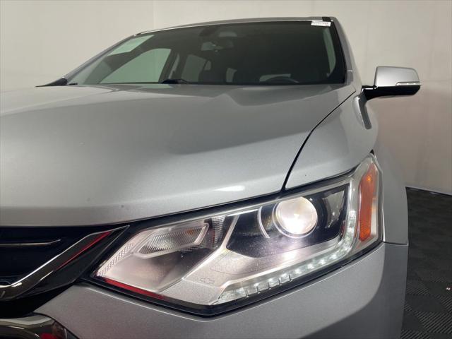 Photo of 2019 Silver Ice Metallic Chevrolet Traverse