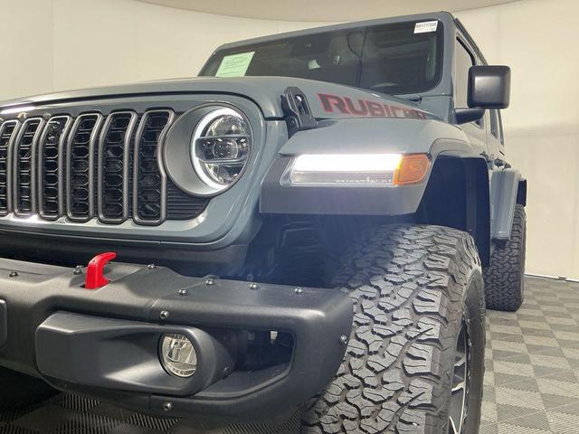 Photo of 2024 Anvil Clear Coat Jeep Wrangler