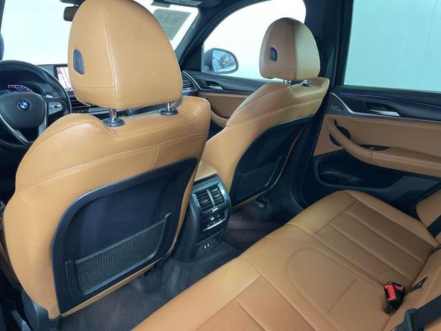 Photo of 2022 Mineral White Metallic BMW X3