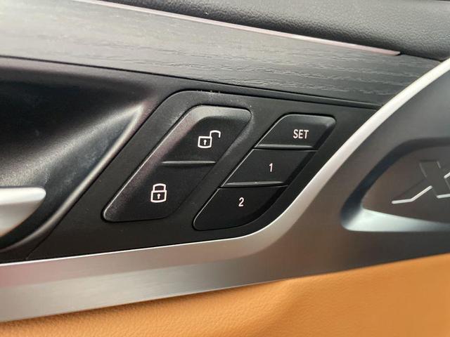 Photo of 2022 Mineral White Metallic BMW X3