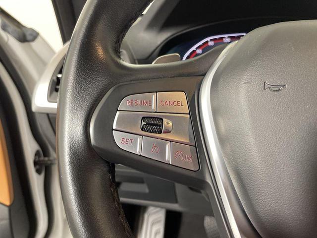 Photo of 2022 Mineral White Metallic BMW X3