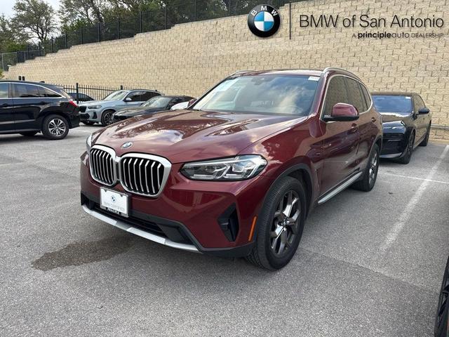 Photo of 2023 Aventurin Red Metallic BMW X3