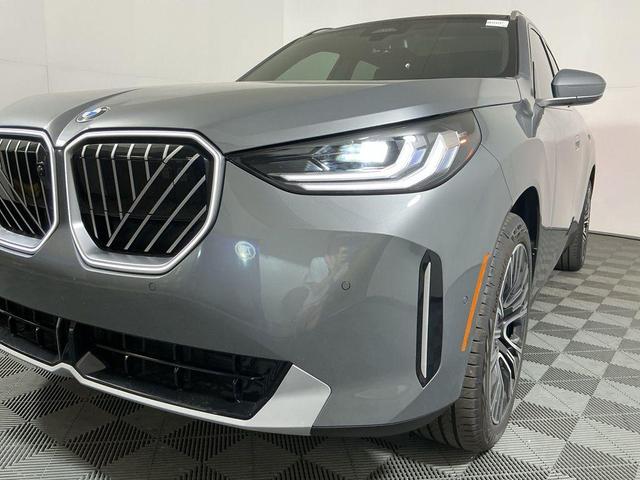 Photo of 2025 Skyscraper Gray Metallic BMW X3