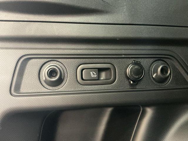 Photo of 2024 Geyser Blue Subaru Forester
