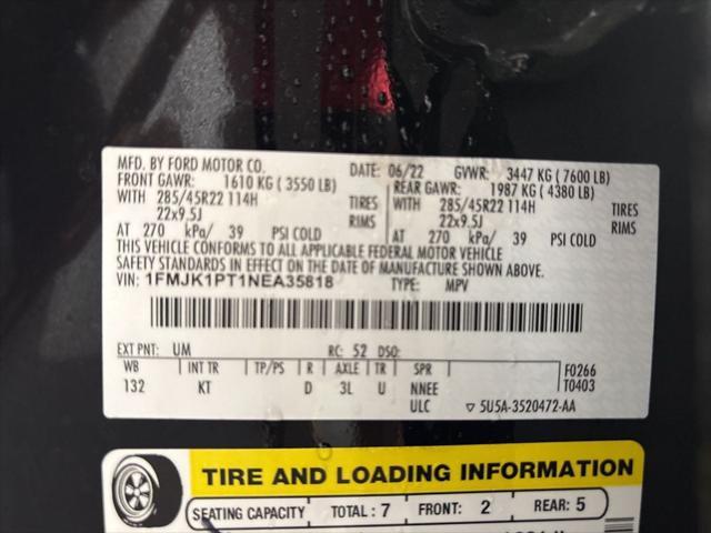 Photo of 2022 Agate Black Metallic Ford Expedition Max