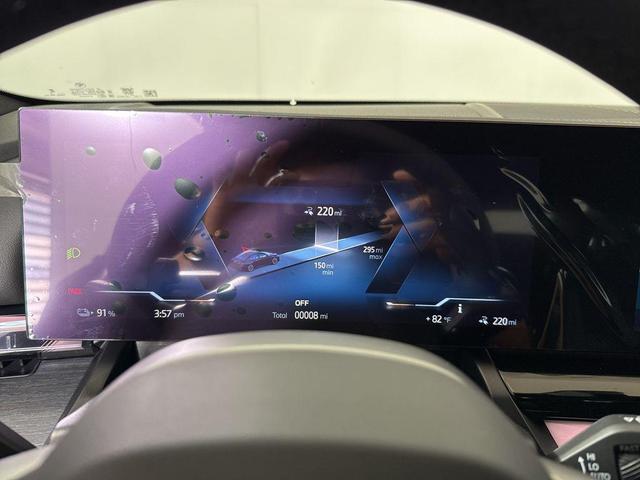 Photo of 2025 Carbon Black Metallic BMW i5